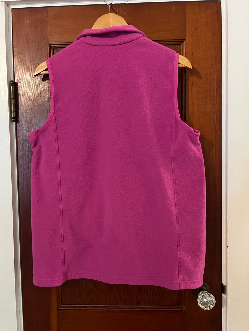 Lands’ End Fuchsia Pink Fleece Vest Medium Full Zip Cozy Layering - Picture 8 of 10